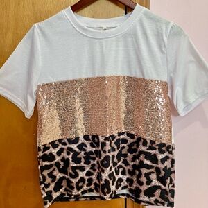Women's Sequin and Leopard Print Short Sleeve Top